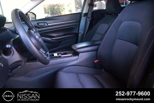Used 2023 Nissan Altima 2.5 S FWD image 11