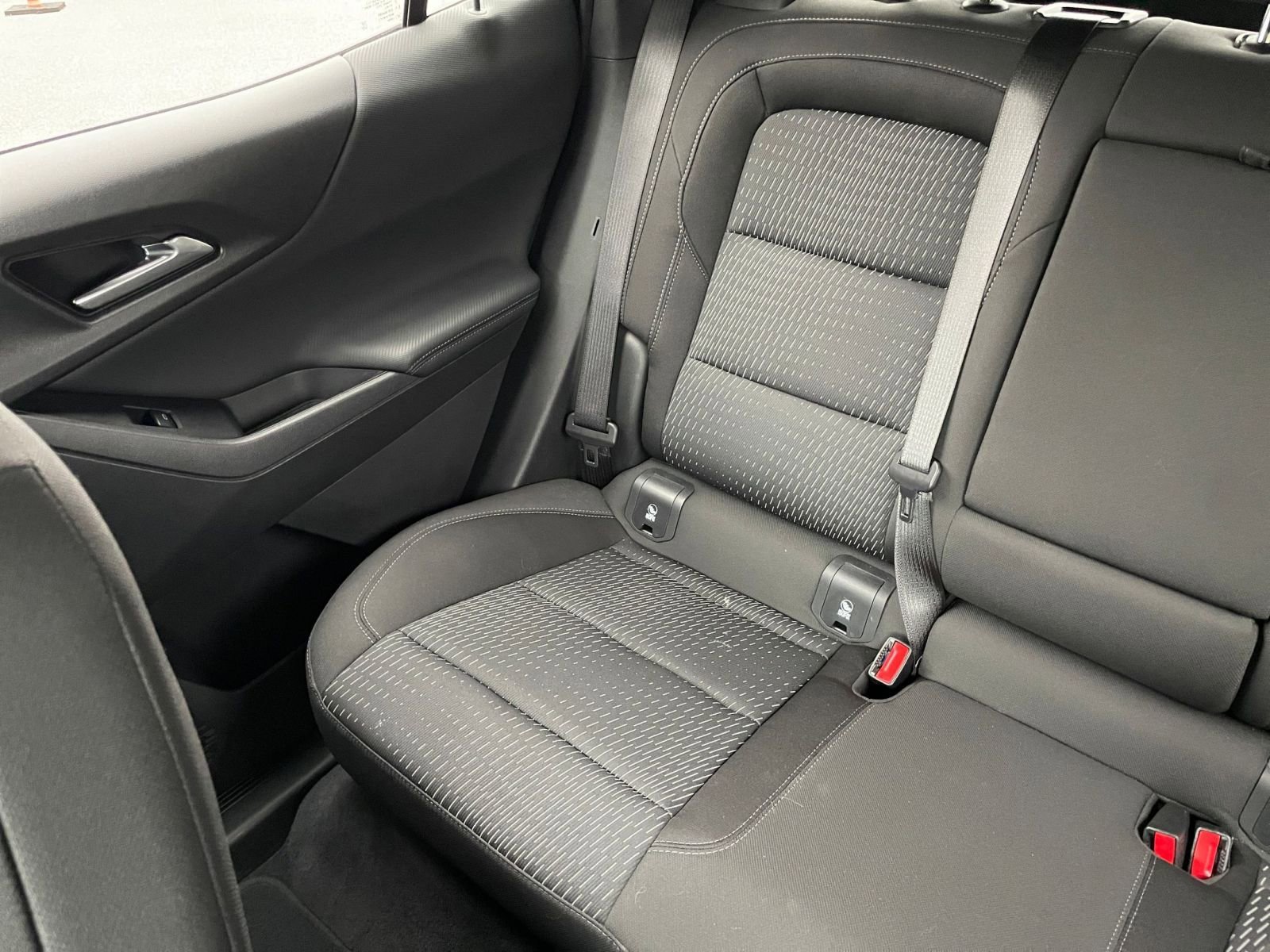 Used 2025 Chevrolet Equinox LT image 38