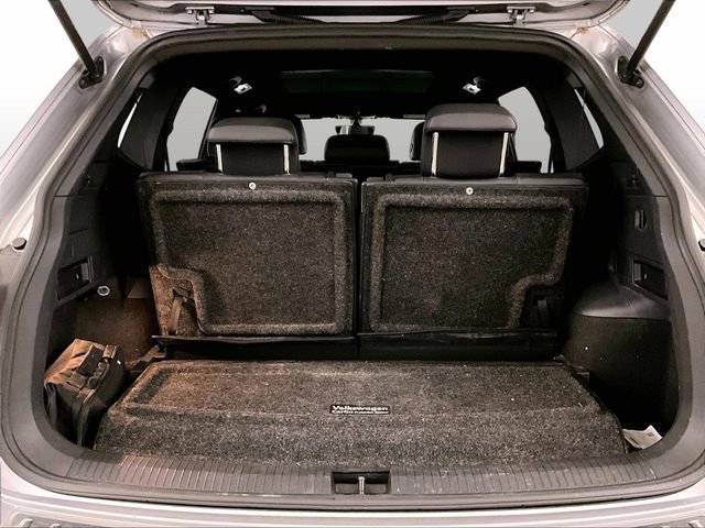 Used 2021 Volkswagen Tiguan SE R-Line w/ 3rd Row Seat Package AWD/4WD image 34