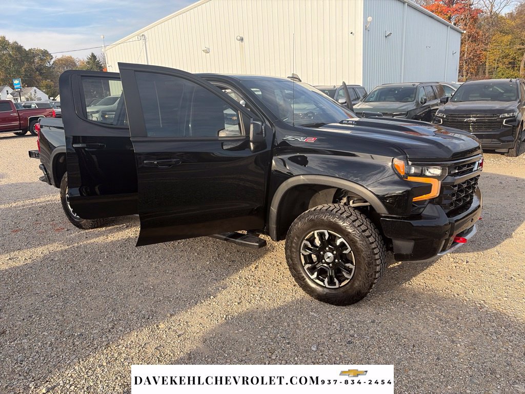 Used 2025 Chevrolet Silverado 1500 ZR2 w/ Technology Package AWD/4WD image 37