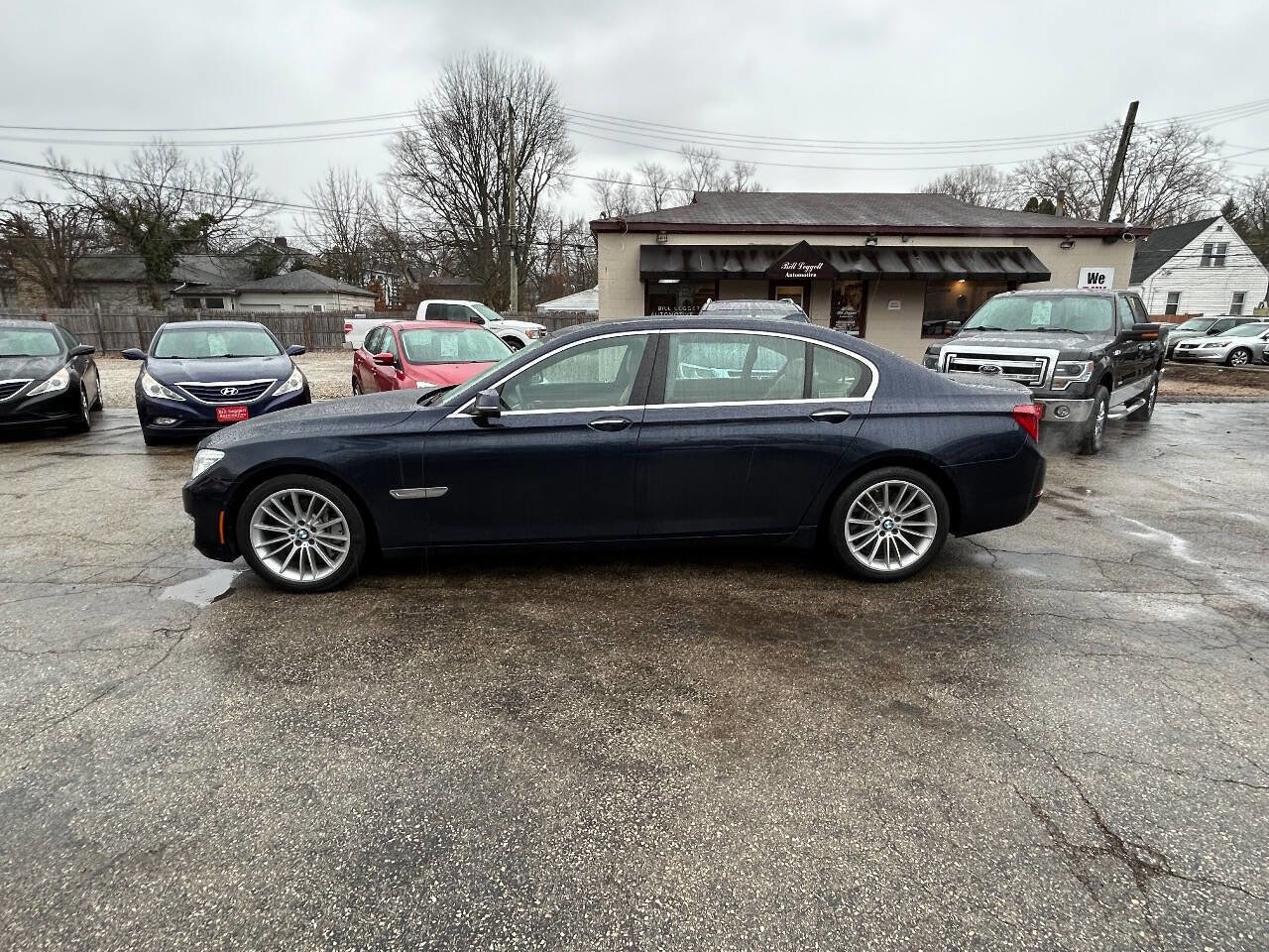 Used 2015 BMW 750Li xDrive image 4