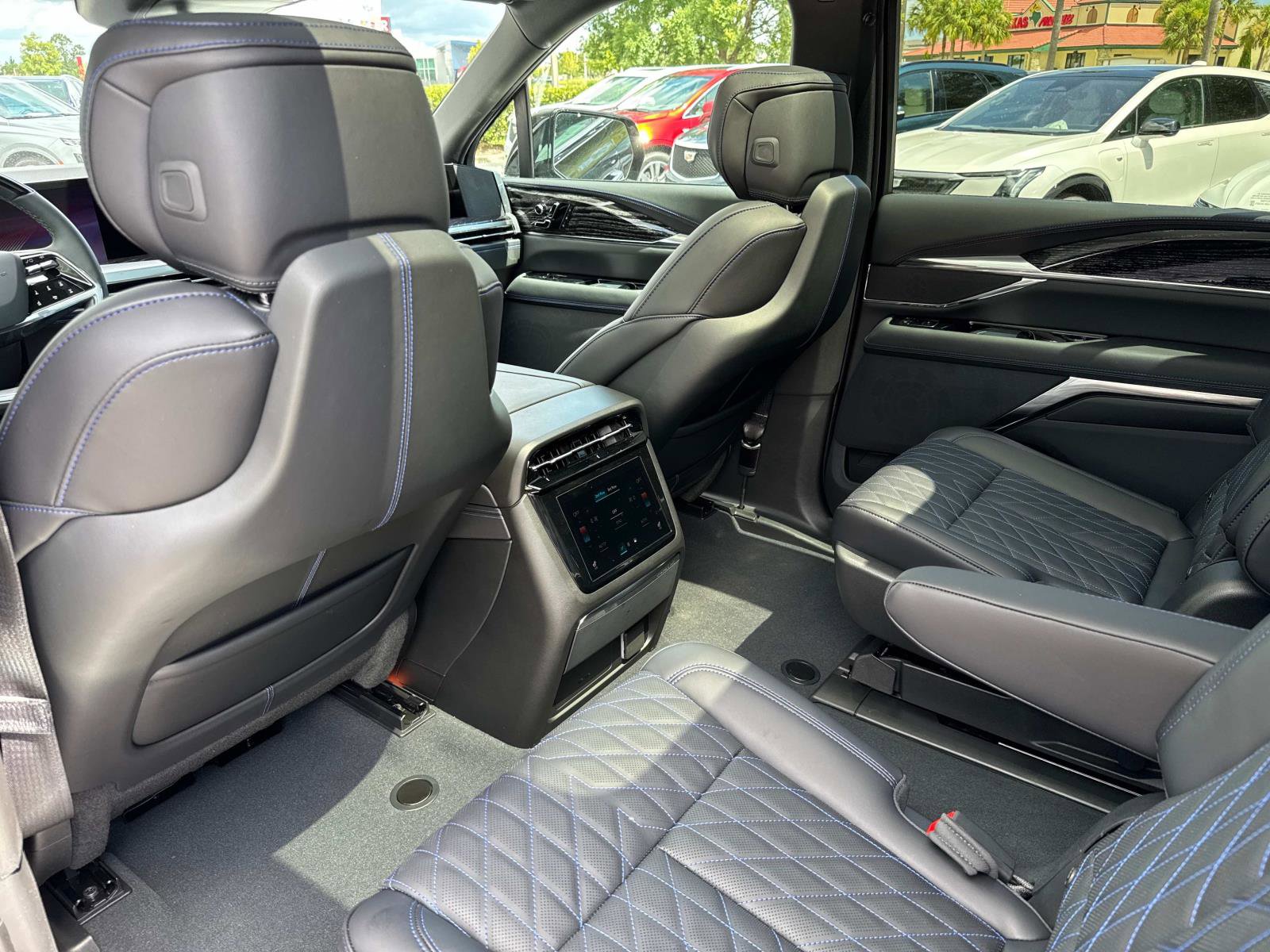 New 2026 Cadillac Escalade IQL Luxury AWD/4WD image 13