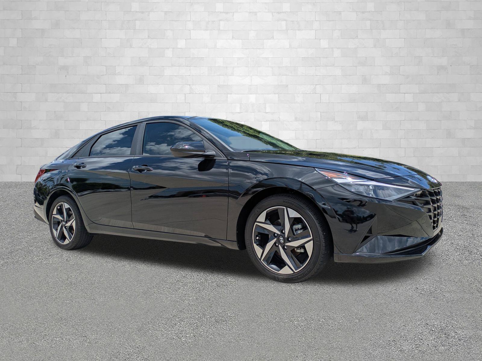 Certified 2023 Hyundai Elantra SEL w/ Convenience Package FWD video 1