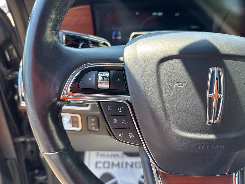 Used 2022 Lincoln Navigator Reserve AWD/4WD image 37