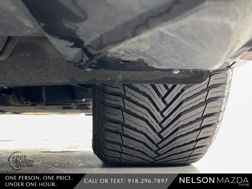 Used 2021 Lexus ES 300h w/ Premium Package image 10