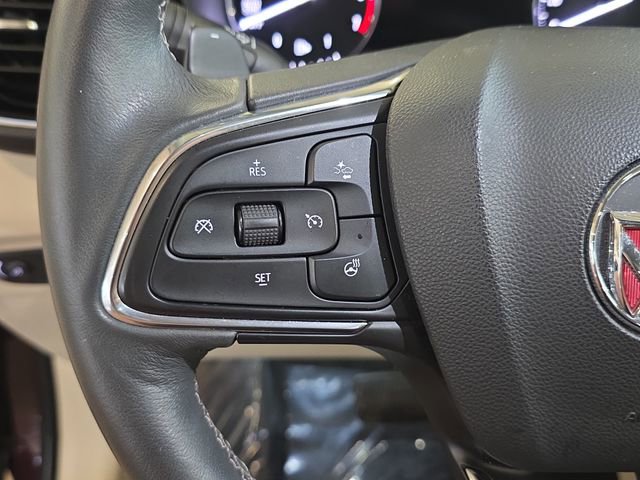 Used 2023 Buick Envision Avenir image 17