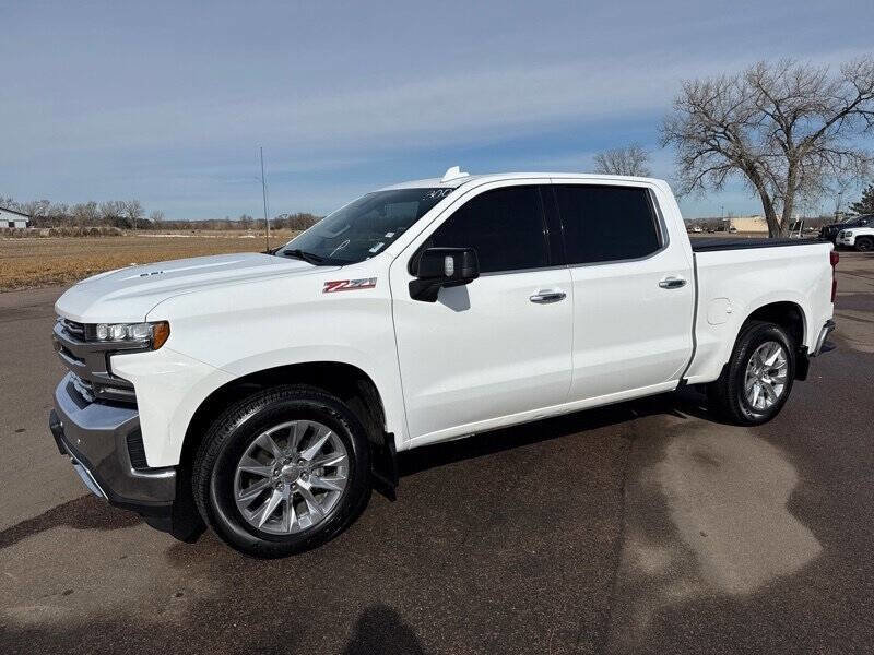 Used 2019 Chevrolet Silverado 1500 LTZ w/ LTZ Plus Package image 2