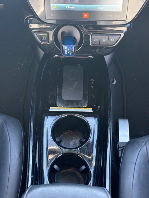 Certified 2018 Toyota Prius Prime Advanced w/ Carpet Mat Package FWD image 13