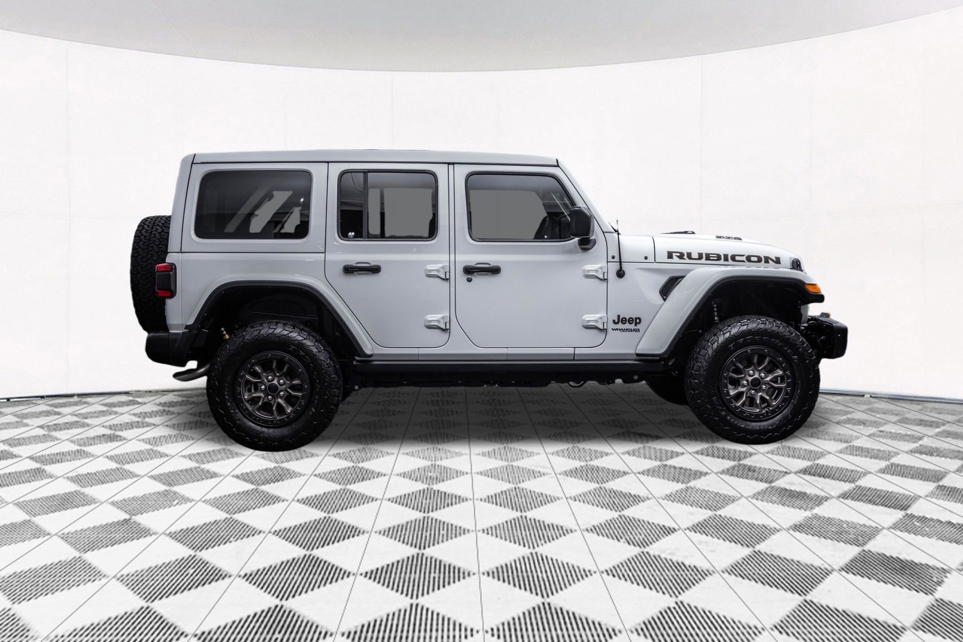 Used 2022 Jeep Wrangler Unlimited Rubicon w/ Trailer Tow Package AWD/4WD image 13