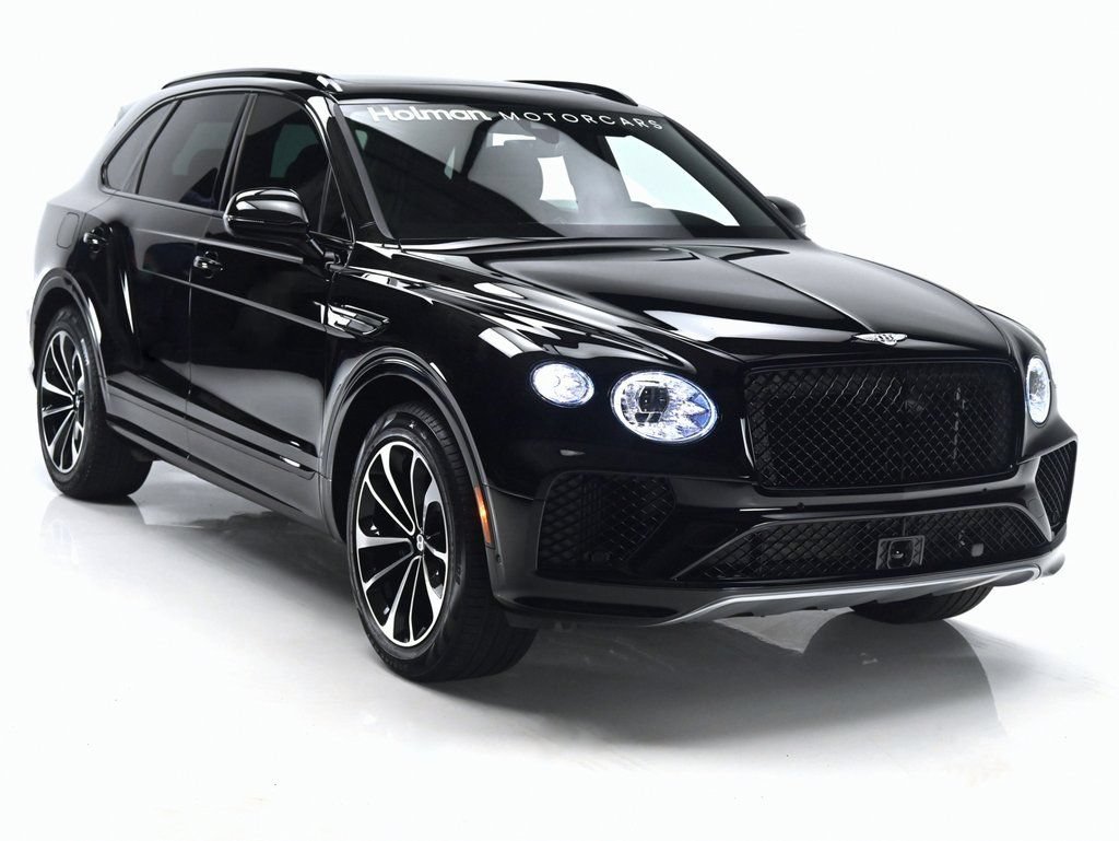 Used 2025 Bentley Bentayga AWD/4WD image 3