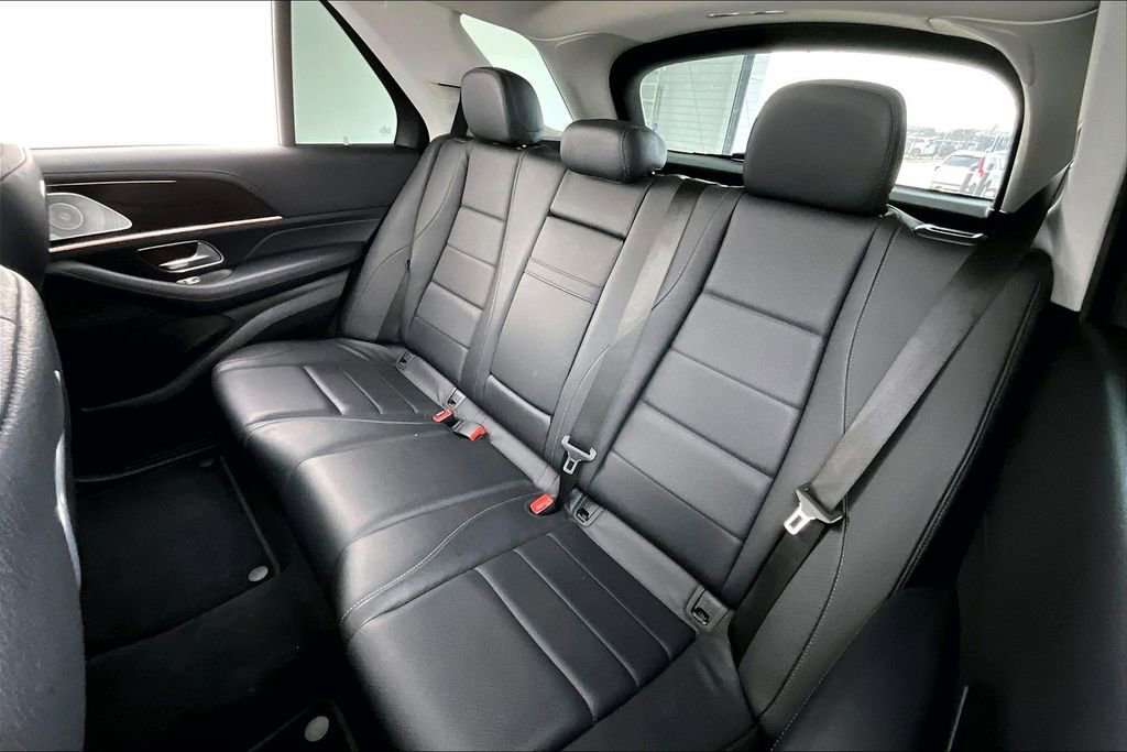 Used 2020 Mercedes-Benz GLE 450 4MATIC w/ Premium Package image 33