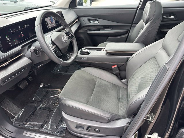 Used 2023 Nissan Ariya AWD image 20