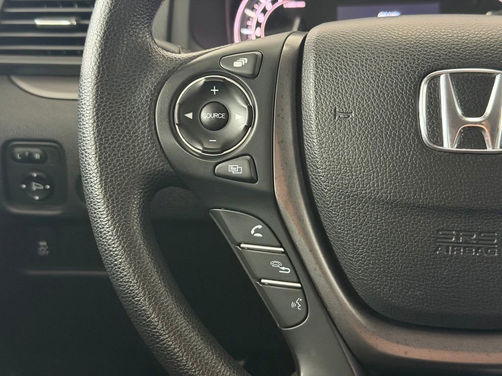 Used 2018 Honda Pilot EX image 12