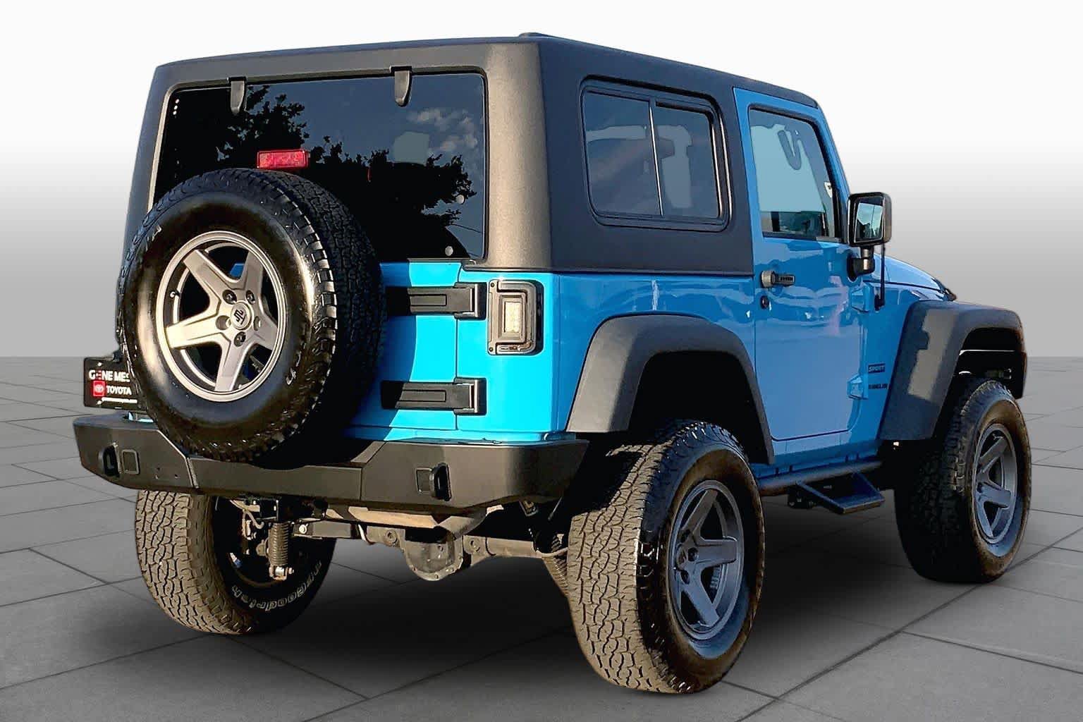 Used 2017 Jeep Wrangler Sport w/ Quick Order Package 23S AWD/4WD image 12