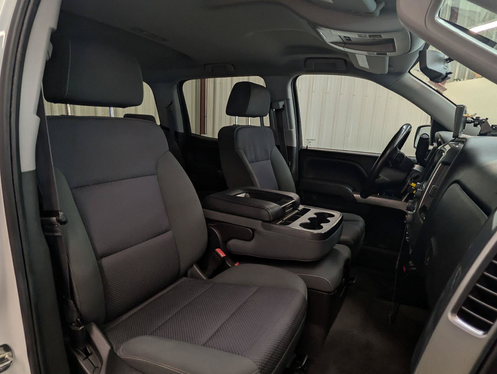 Used 2015 Chevrolet Silverado 1500 LT AWD/4WD image 6
