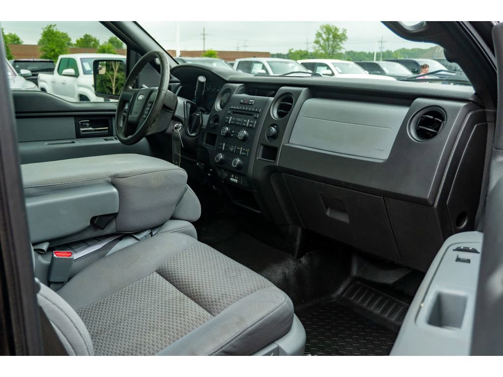 Used 2013 Ford F150 XL w/ Mid Equipment Group RWD image 16