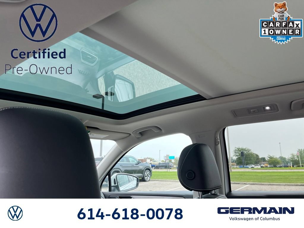 Used 2023 Volkswagen Tiguan SE w/ Panoramic Sunroof Package AWD/4WD image 18