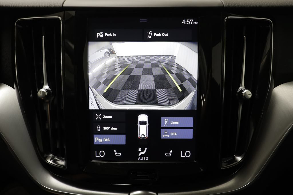 Used 2019 Volvo XC60 T5 Momentum w/ Advanced Package AWD/4WD image 12