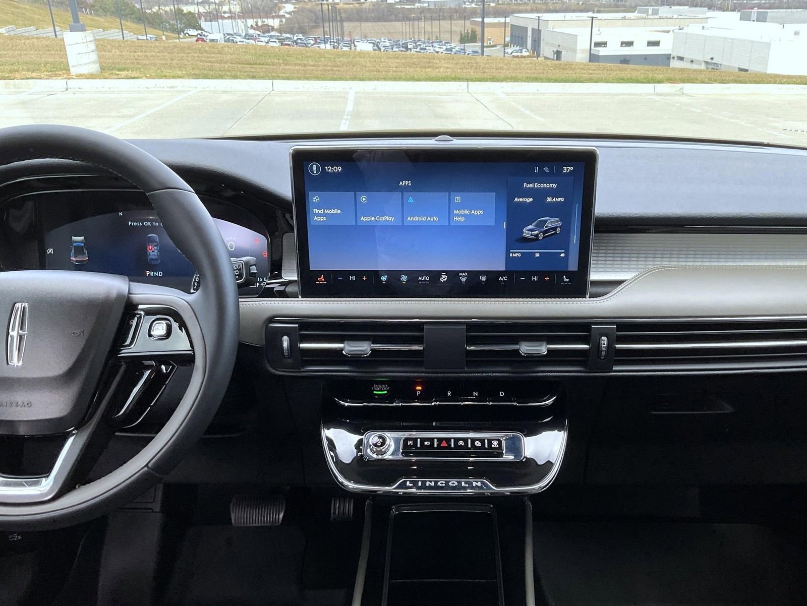 Certified 2024 Lincoln Corsair AWD w/ Equipment Group 101A image 13