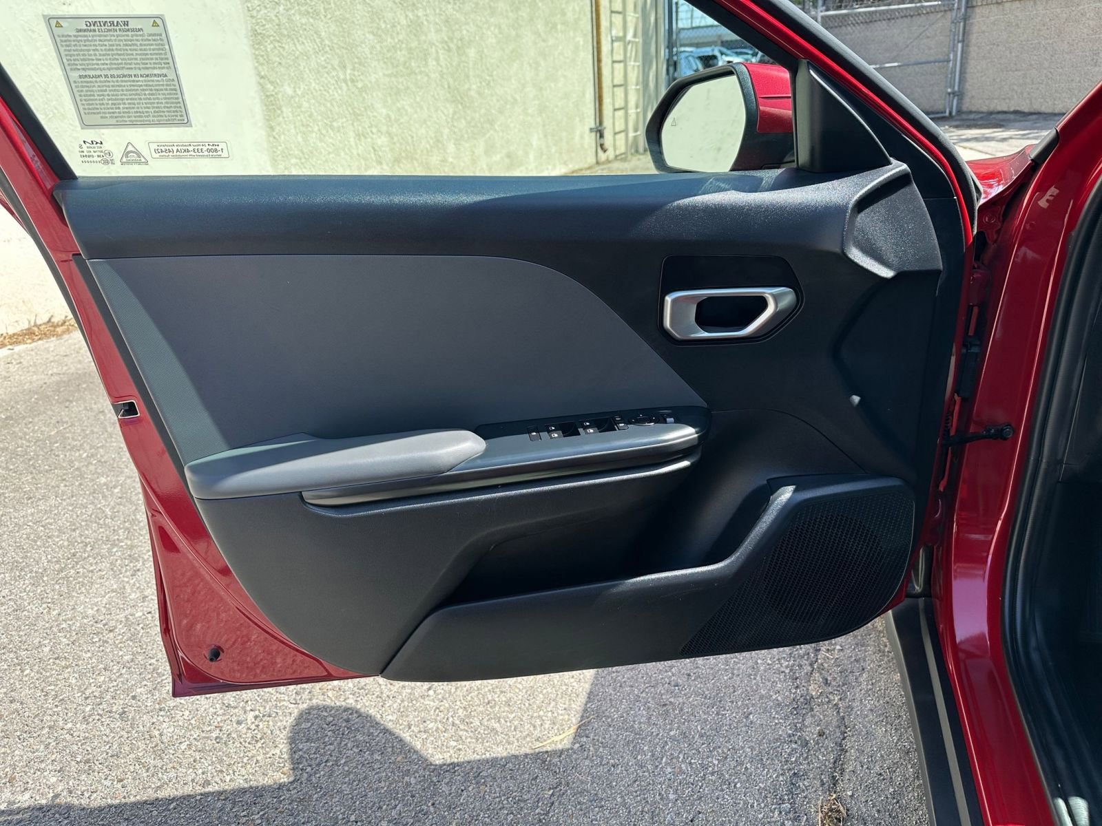 Used 2025 Kia K4 FWD image 18