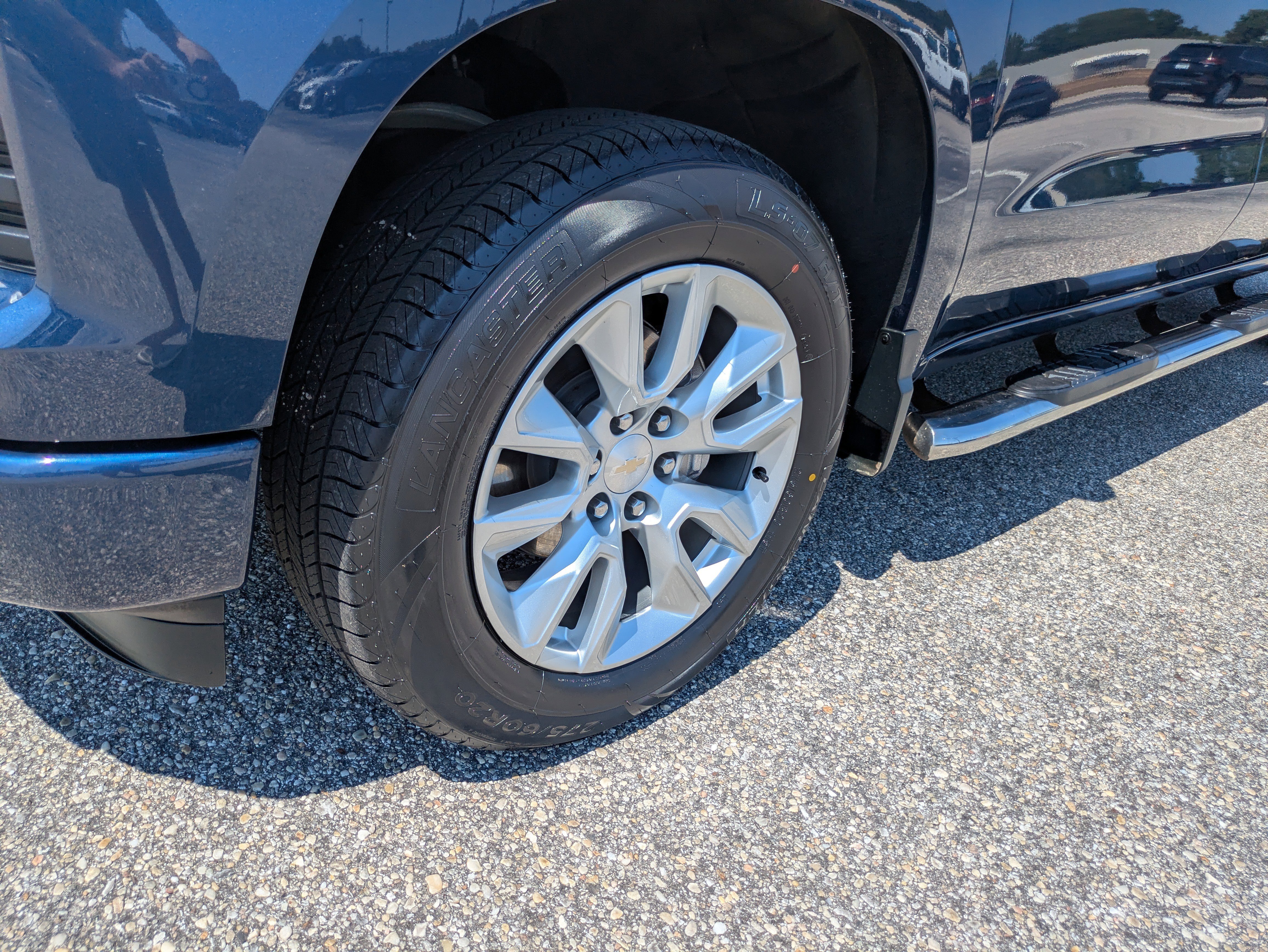 Used 2023 Chevrolet Silverado 1500 Custom image 10