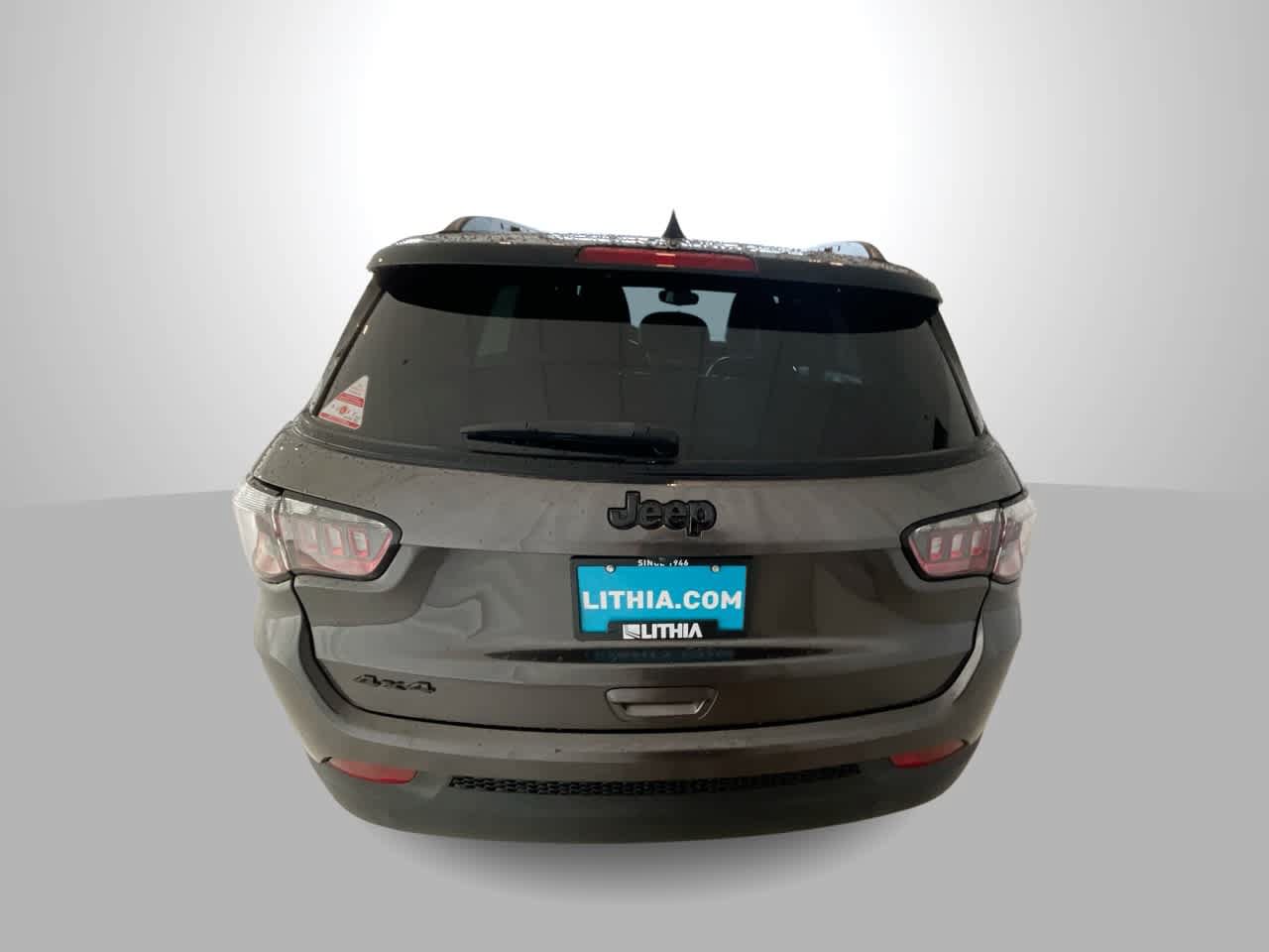 Used 2022 Jeep Compass Latitude AWD/4WD image 7