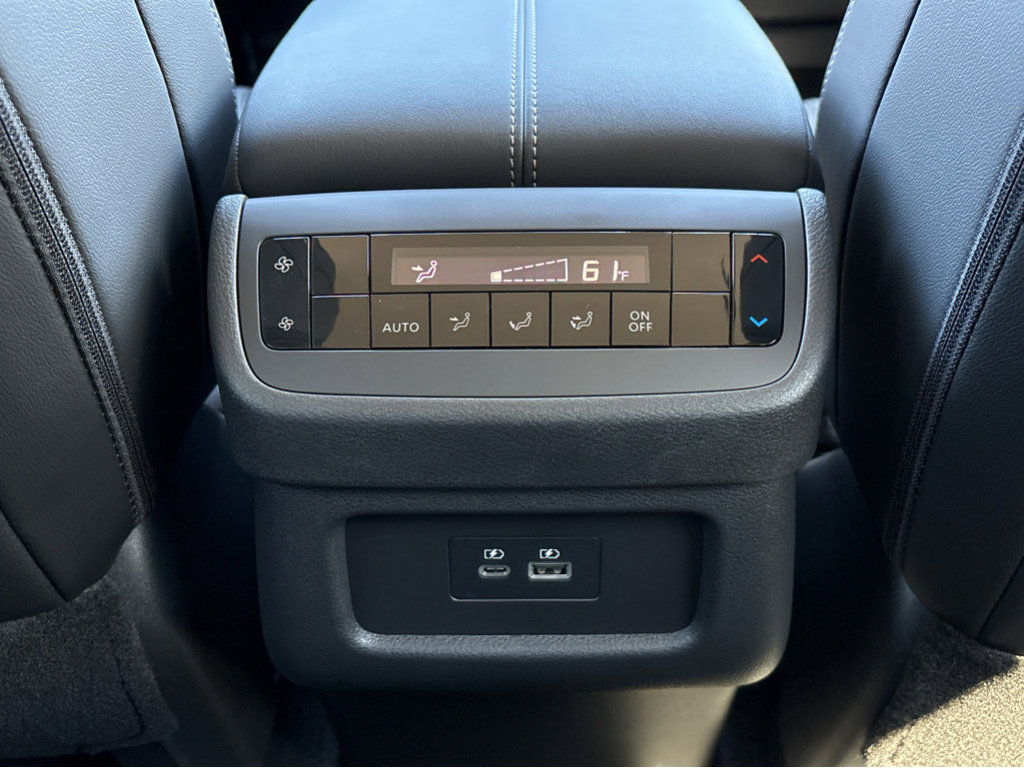 New 2026 Nissan Pathfinder SL w/ Cargo Package FWD image 21