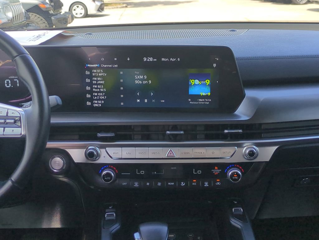 Used 2023 Kia Telluride S w/ S Sunroof Package FWD image 19