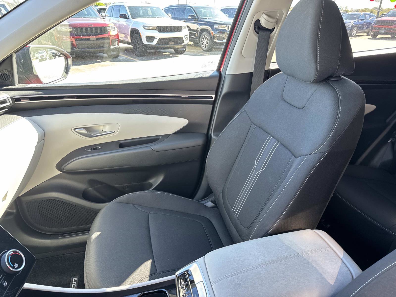 Used 2023 Hyundai Tucson SEL image 15