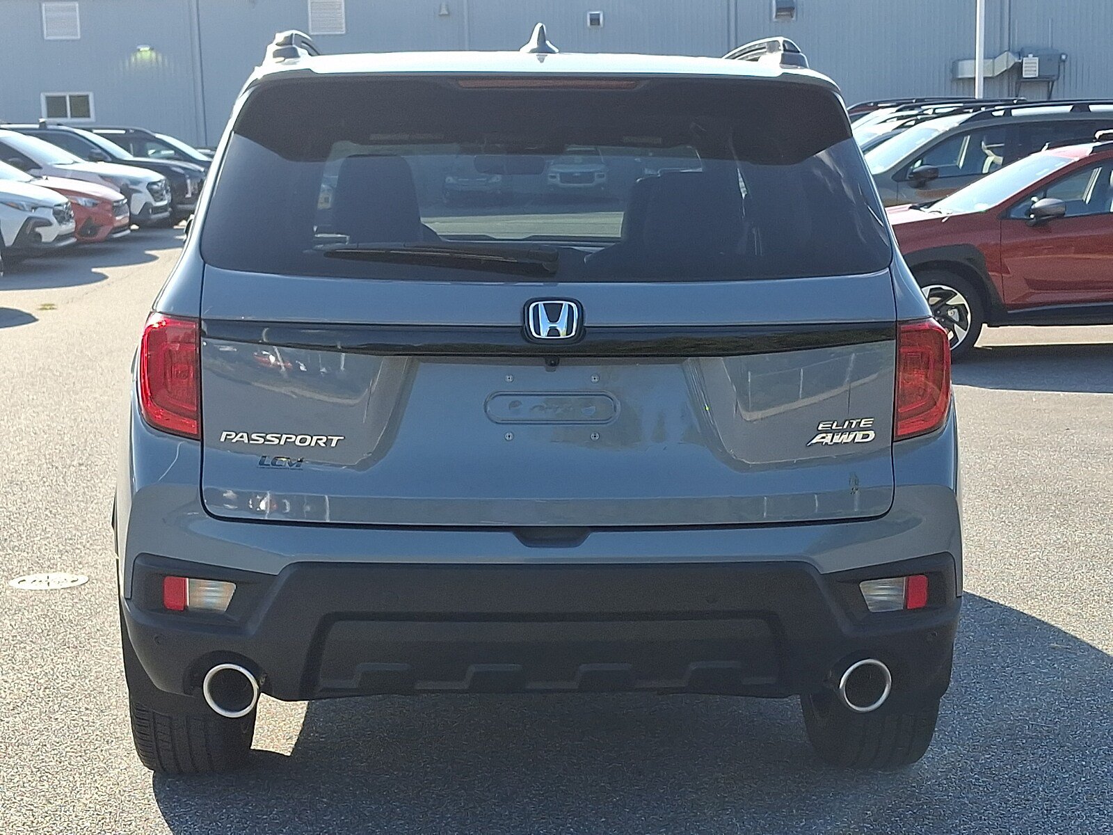 Used 2023 Honda Passport Elite image 5