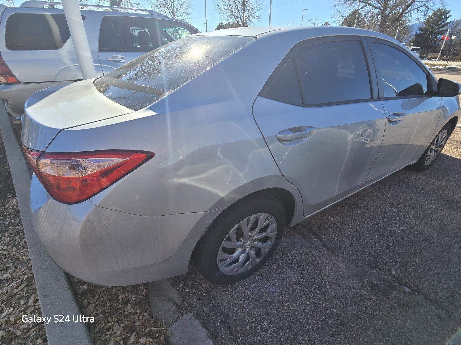Used 2018 Toyota Corolla LE image 9