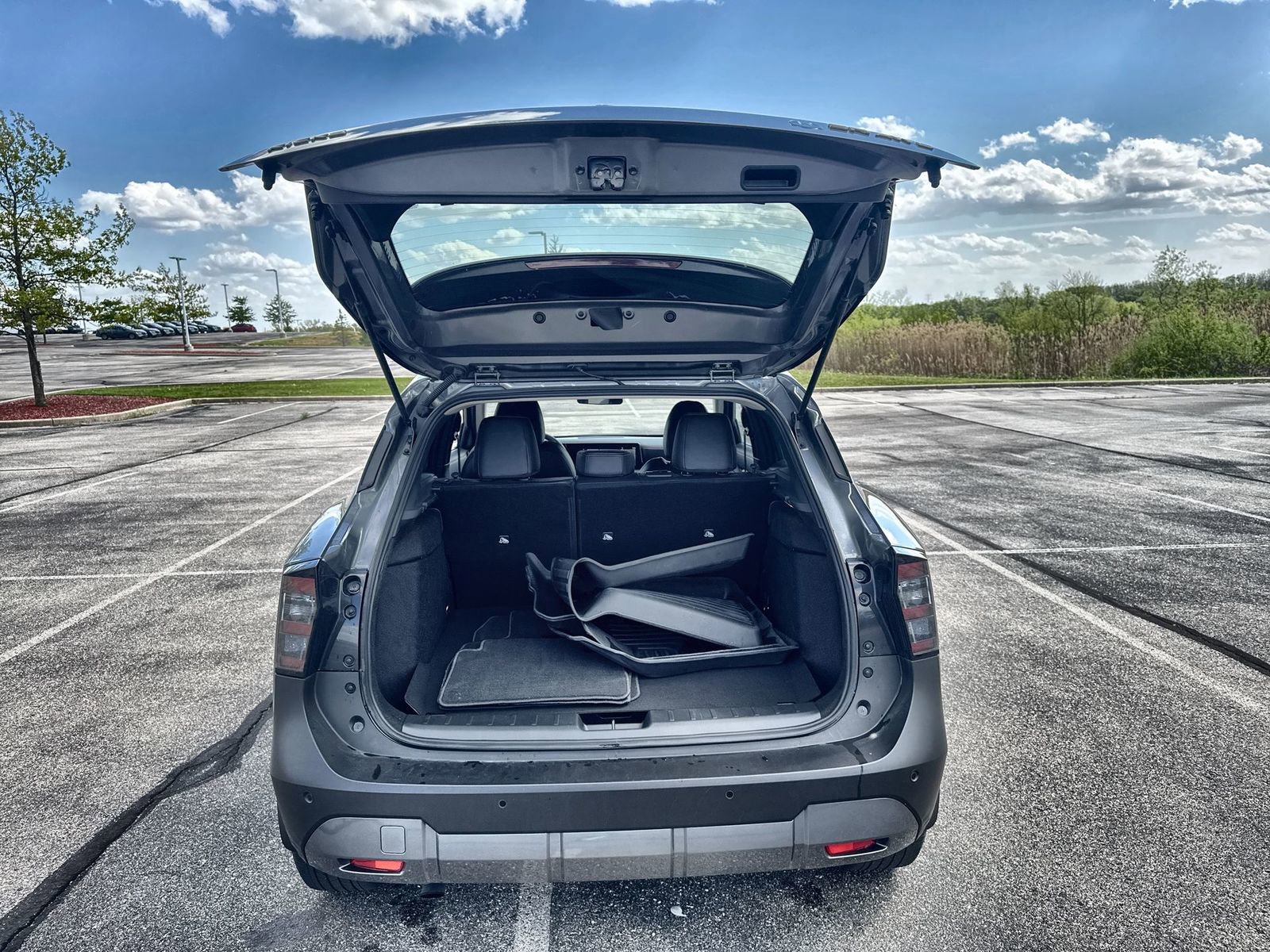 Certified 2025 Nissan Kicks SR AWD/4WD image 28