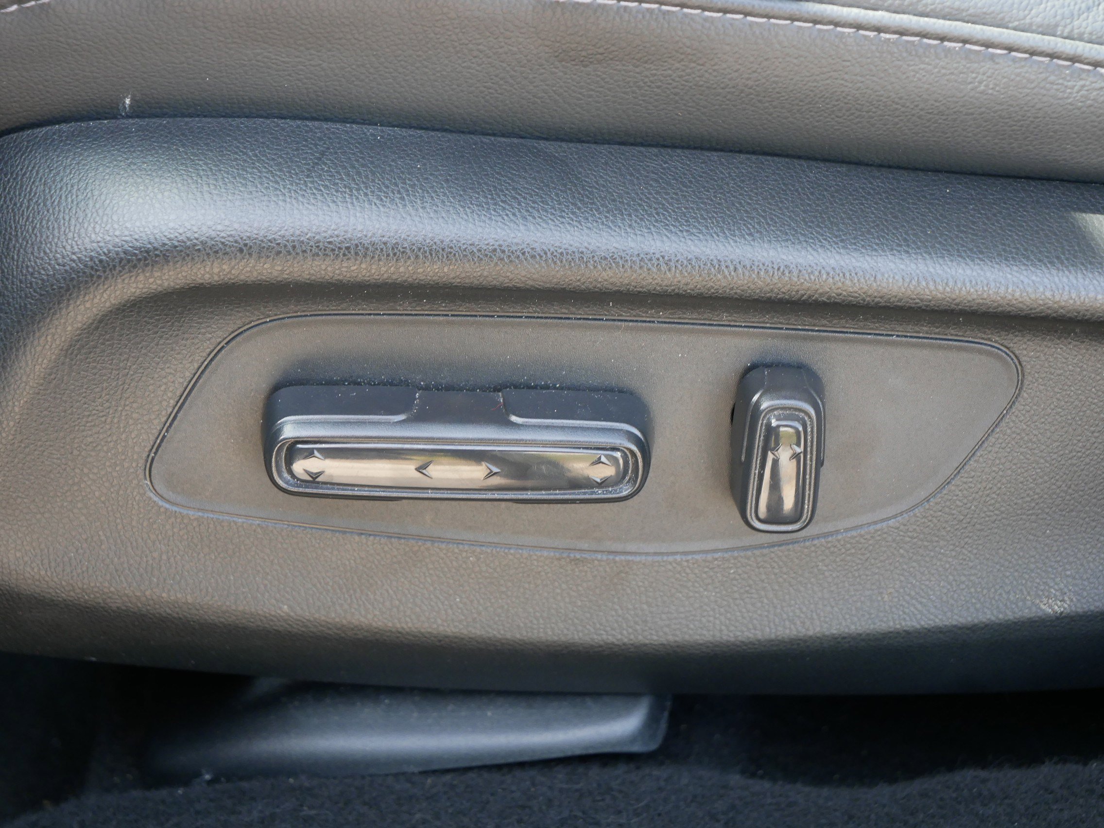Used 2023 Honda HR-V EX-L image 20
