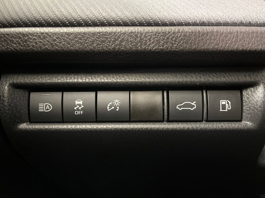 Certified 2025 Toyota Camry SE image 28