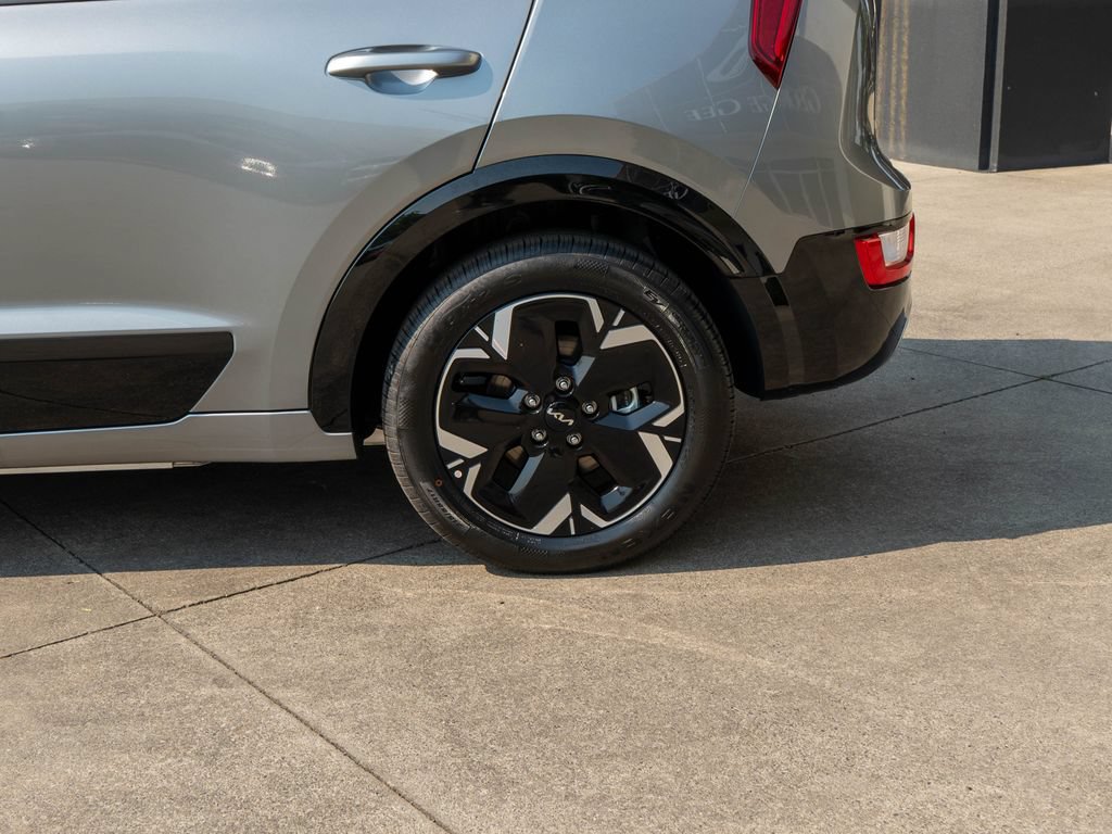 New 2026 Kia Niro Wind w/ Wind Preserve Package FWD image 30