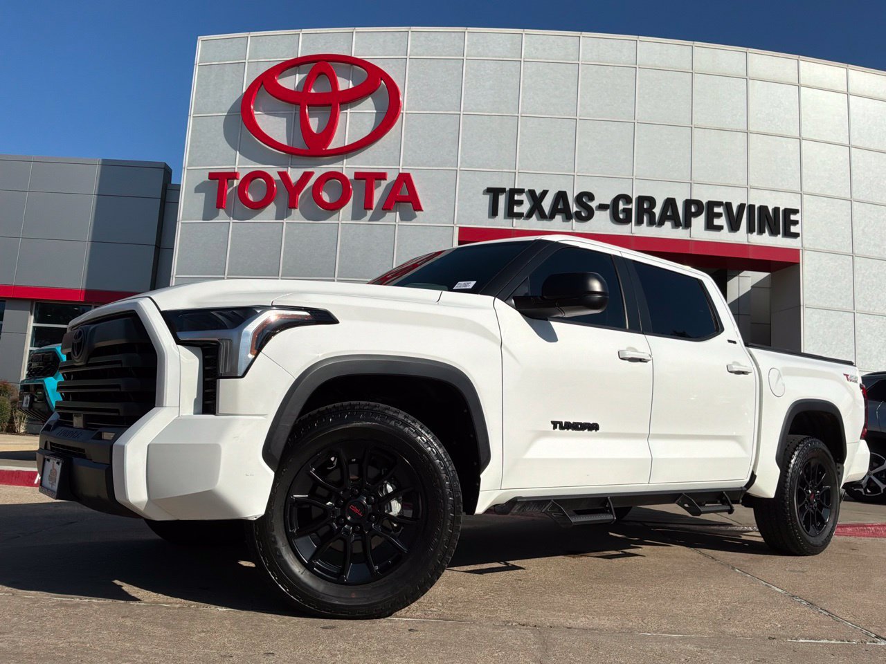 Used 2024 Toyota Tundra SR5 w/ SR5 Premium Package AWD/4WD image 2
