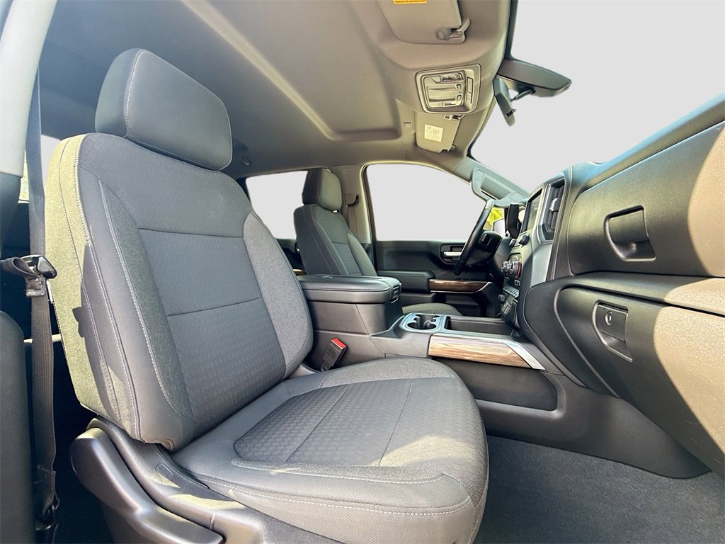 Used 2020 Chevrolet Silverado 1500 RST w/ All-Star Edition image 28