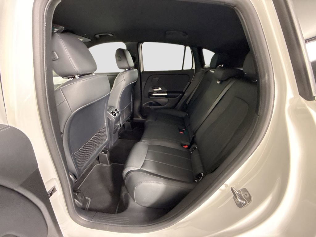Used 2025 Mercedes-Benz GLA 250 image 22