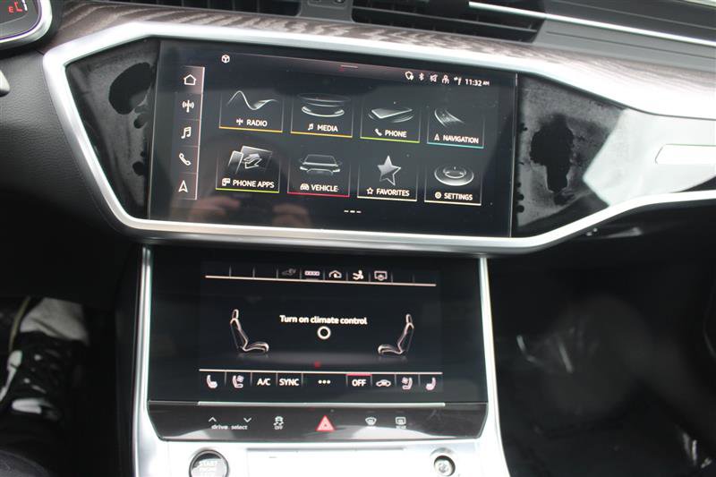 Used 2021 Audi A7 e Premium Plus w/ Executive Package AWD/4WD image 21