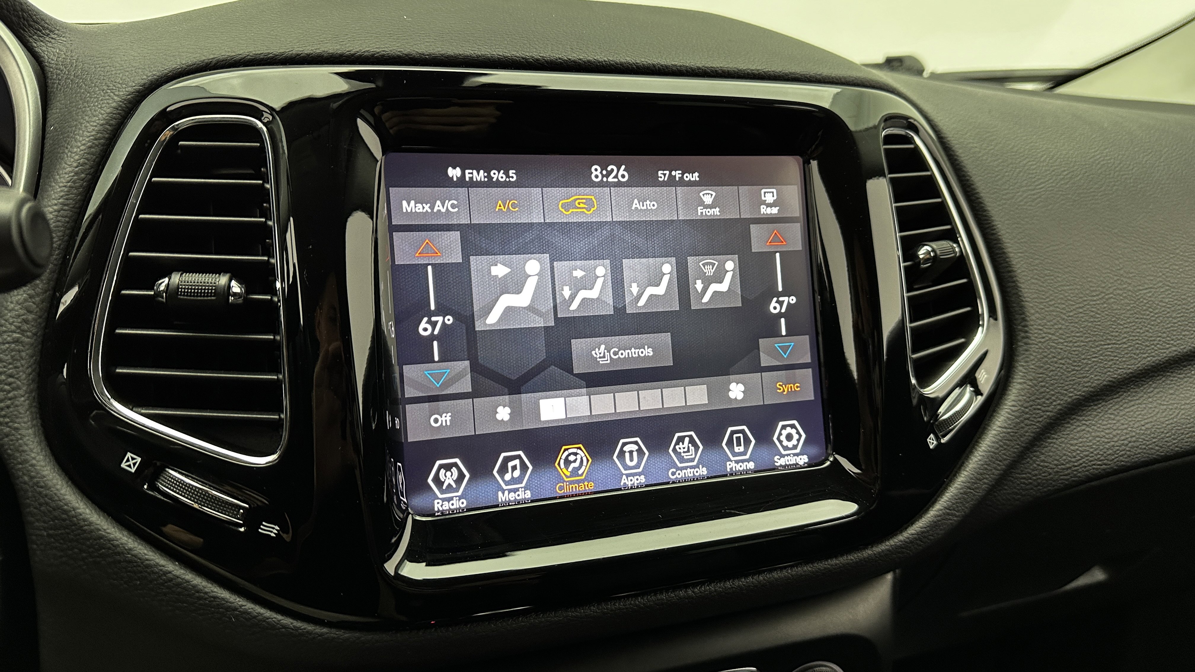 Used 2021 Jeep Compass Limited image 16