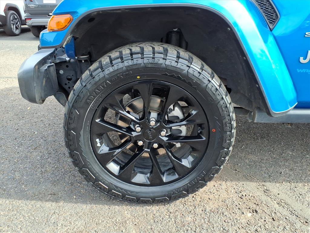 Used 2021 Jeep Wrangler Unlimited Sahara w/ Cold Weather Group image 9