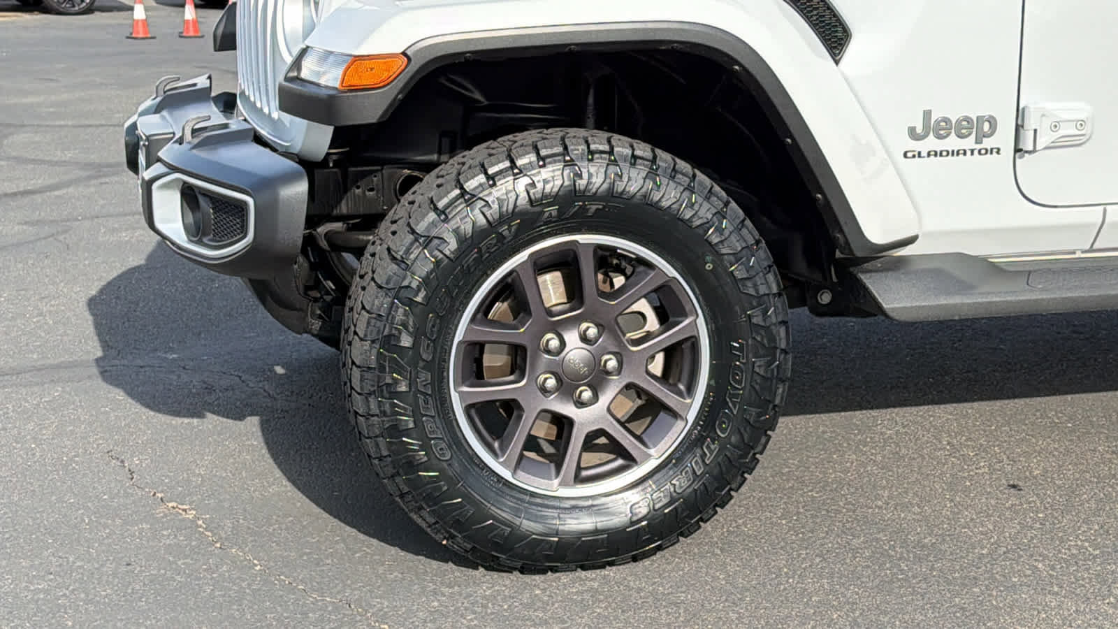 Used 2022 Jeep Gladiator Overland w/ Popular Equipment Package image 9