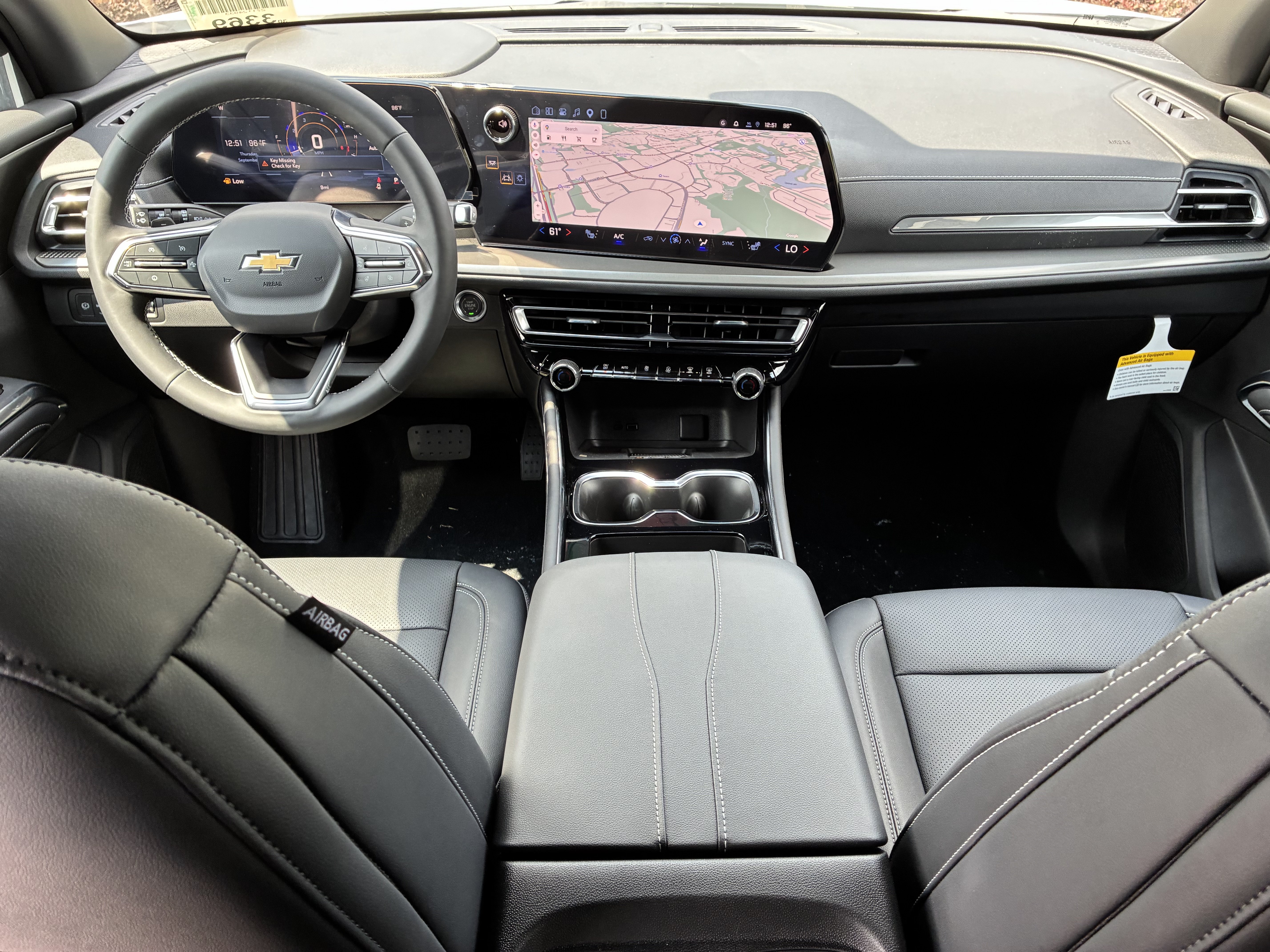 New 2027 Chevrolet Traverse LT w/ Driver Confidence Package FWD image 19