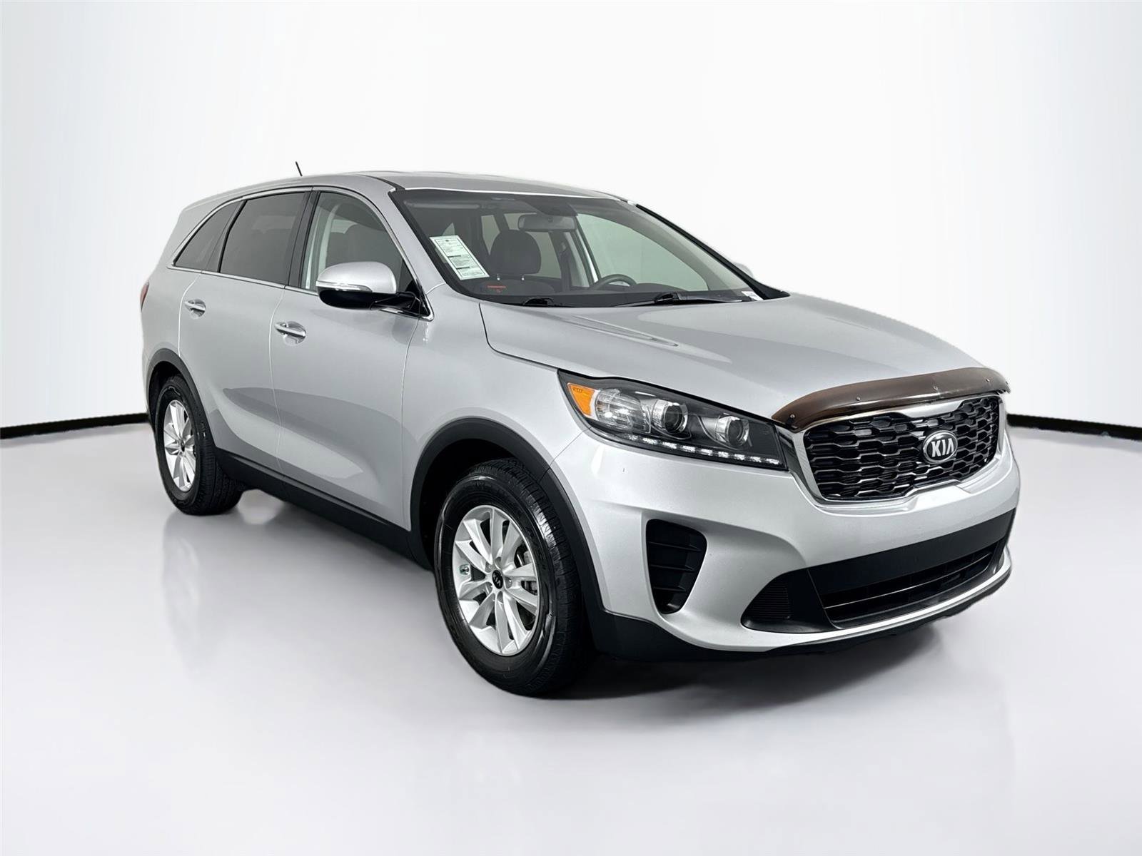 Used 2019 Kia Sorento L image 4