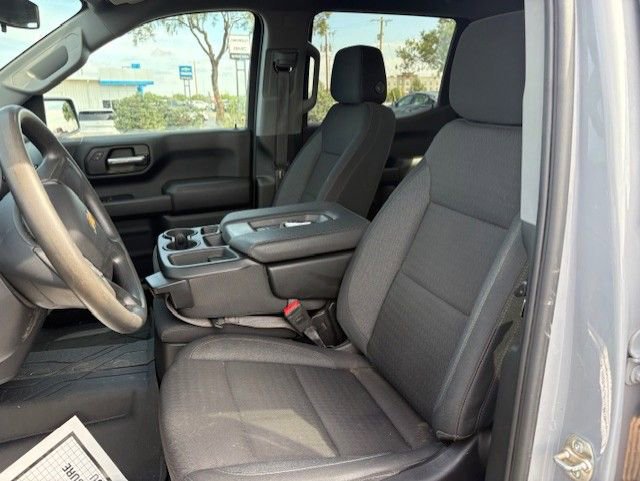 Used 2025 Chevrolet Silverado 1500 Custom AWD/4WD image 9