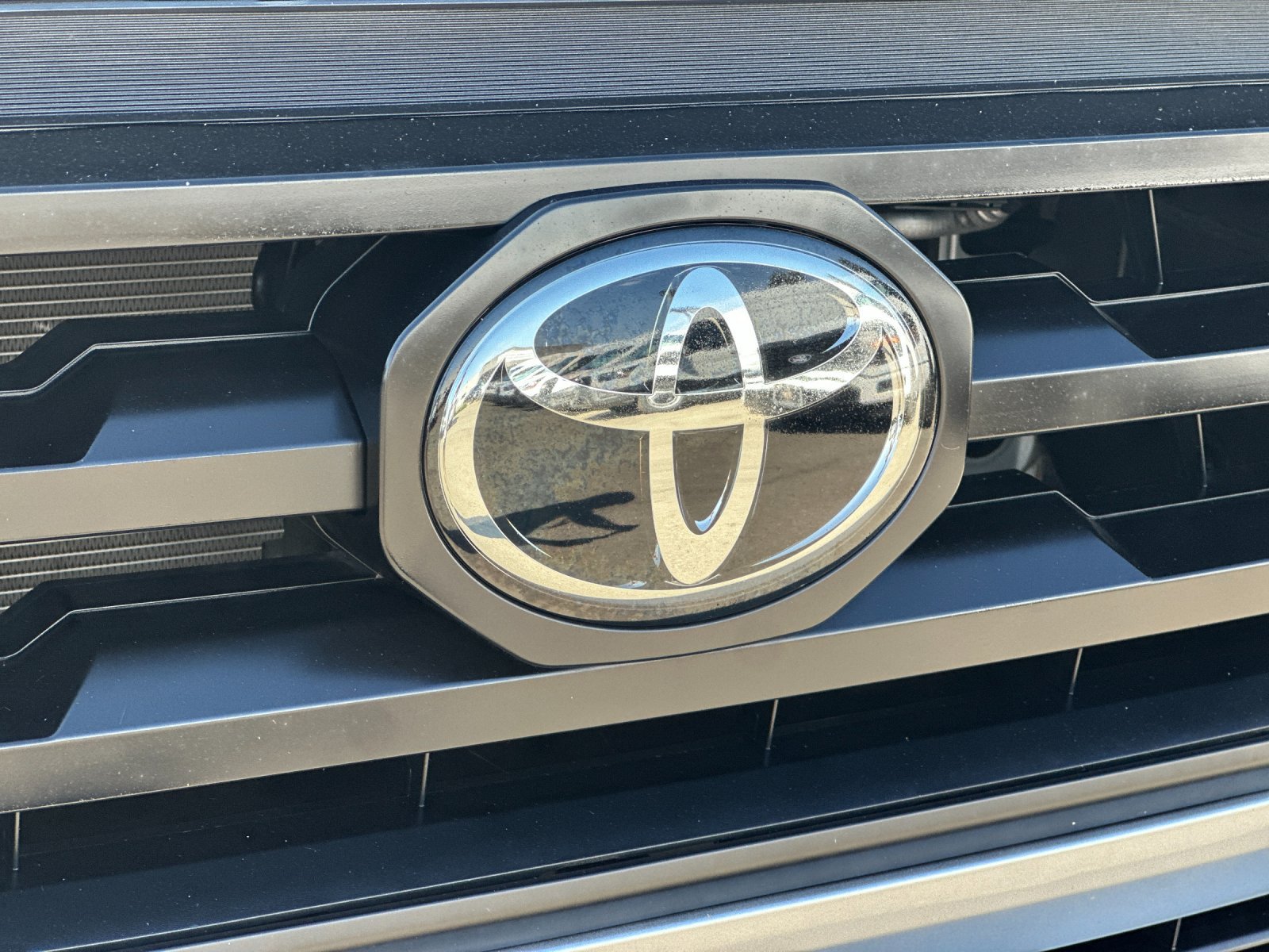 Used 2023 Toyota Tacoma SR w/ SR Convenience Package RWD image 35