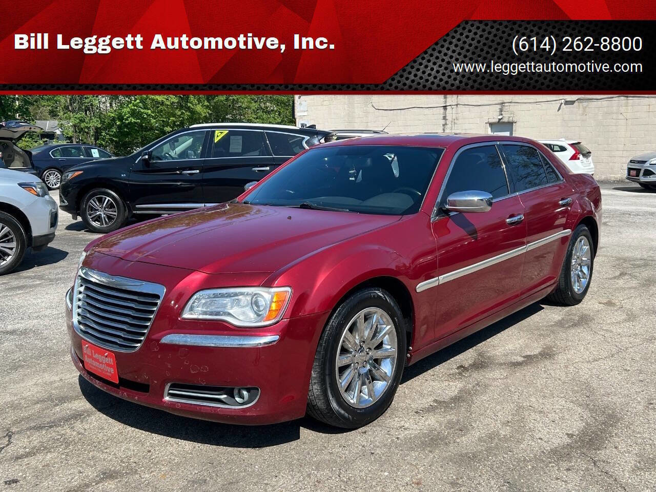 Used 2012 Chrysler 300 Limited RWD image 1