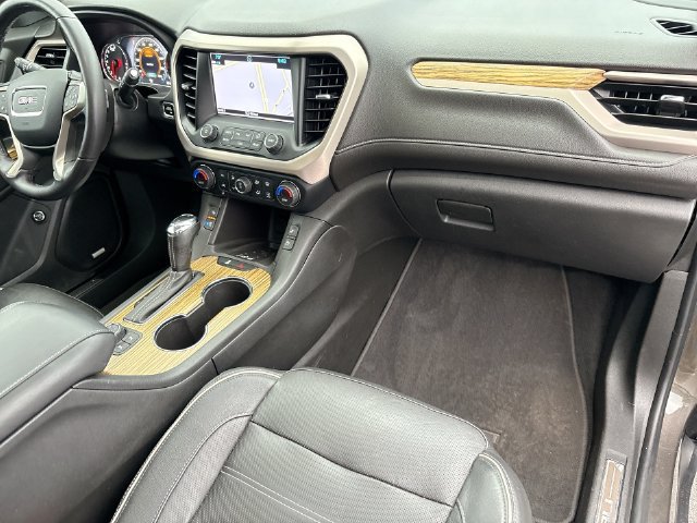 Certified 2019 GMC Acadia Denali w/ Technology Package AWD/4WD image 30