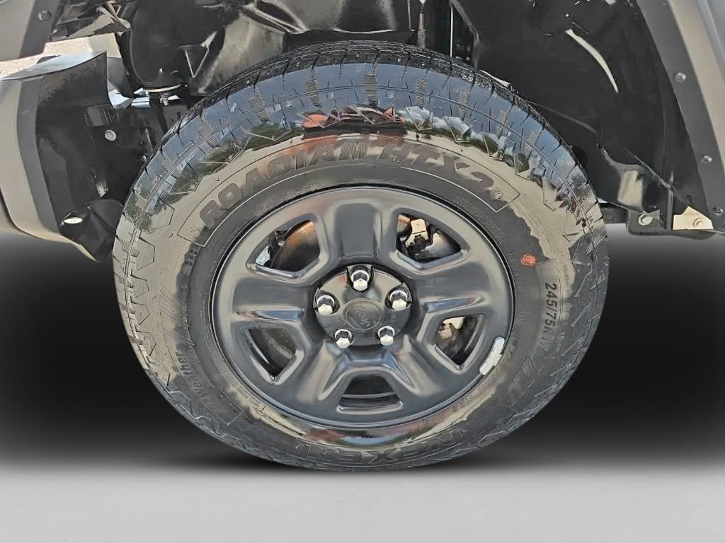 Used 2024 Jeep Wrangler Sport AWD/4WD image 11