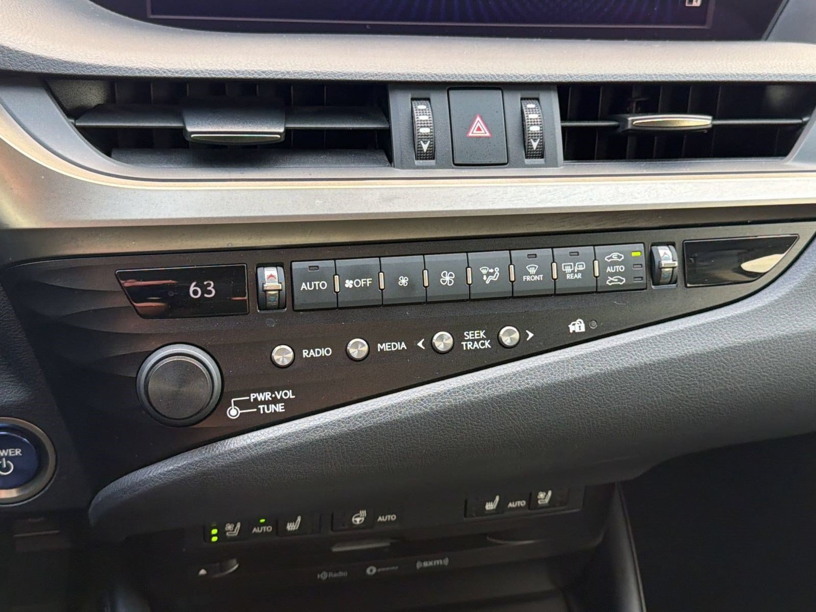 Used 2019 Lexus ES 300h w/ Premium Package FWD image 27